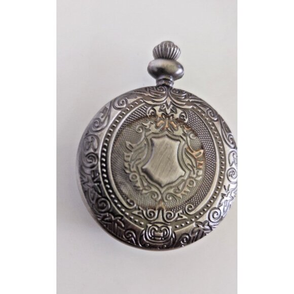 Beautiful Vintage Collection New York Skyline Quartz Pocket Watch New Battery - Picture 11 of 14